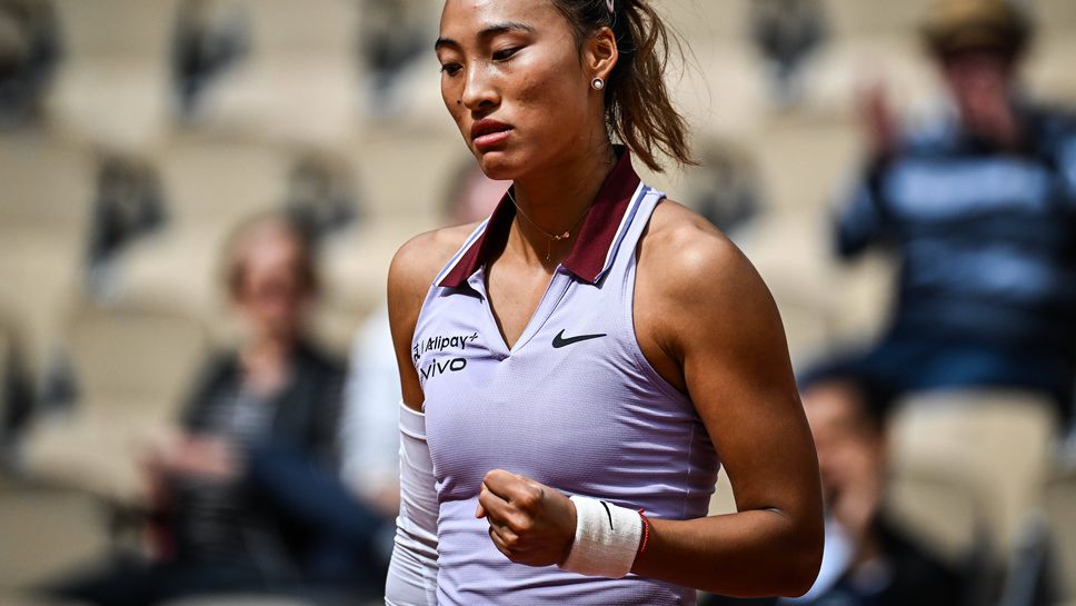 Олимпийската шампионка и поставена под №8 Кинуен Джън преодоля предизвикателството