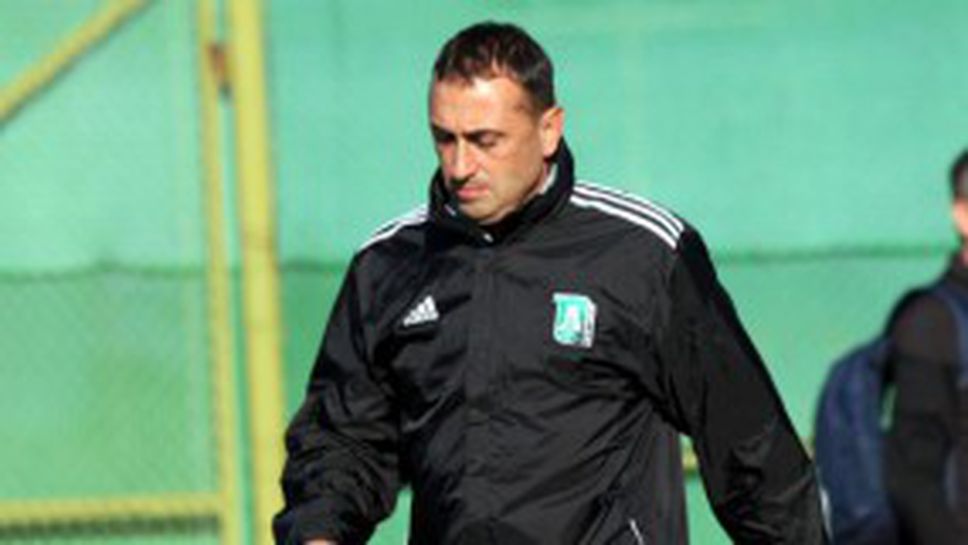 Петев хвали играчите, но е недоволен от пропуските срещу Евертън (видео)