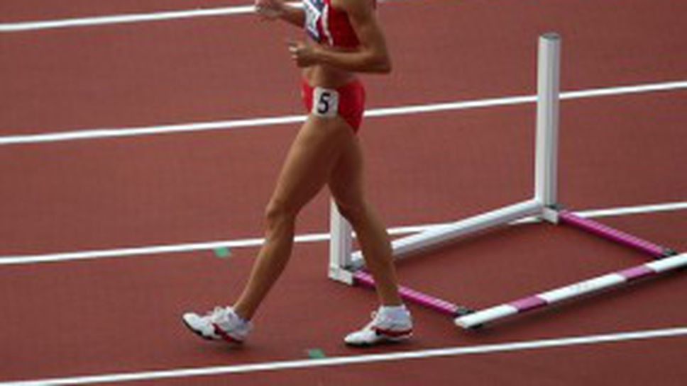 Ваня Стамболова се прибра в България с шина на крака