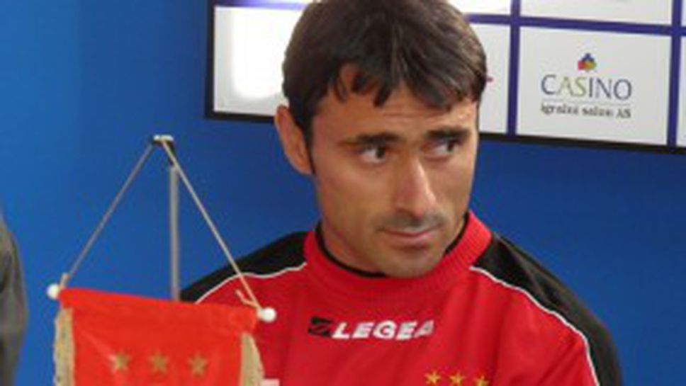 Янчев със сълзи на очи: Пак се скриха зад мен (видео)