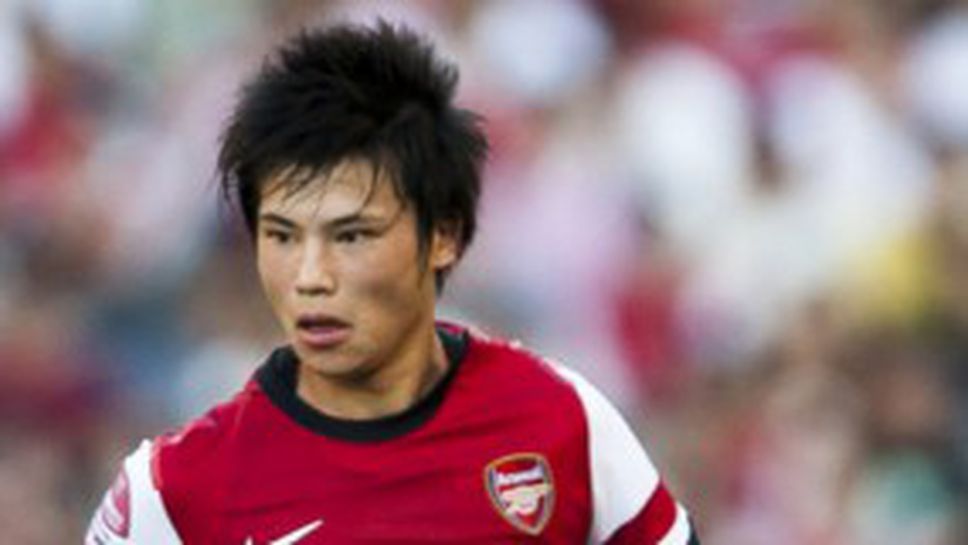 Арсенал прати талант в Уигън