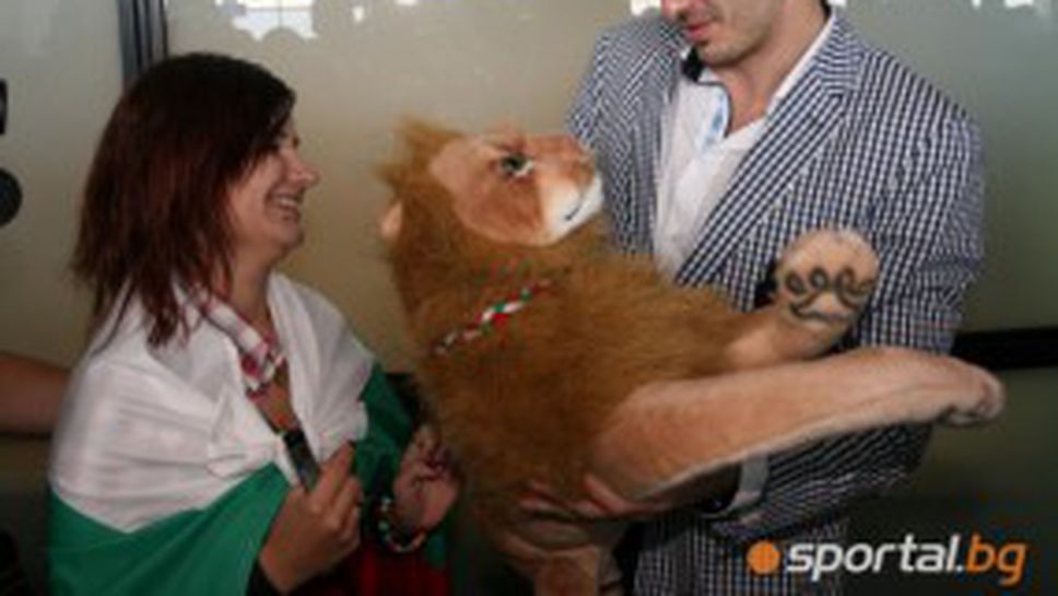 Национал си прибрал одеялото от Лондон