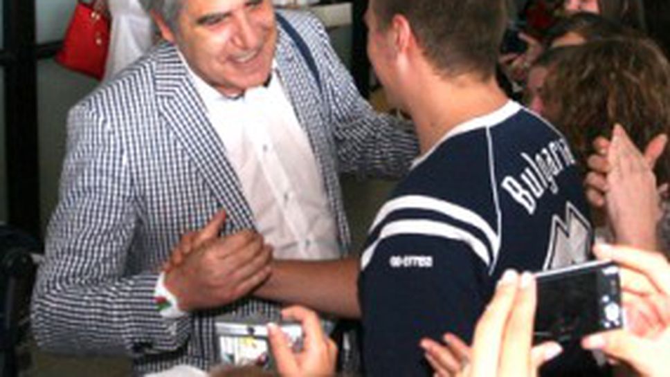 Камило Плачи: Още не съм говорил за нов договор с България (ВИДЕО)