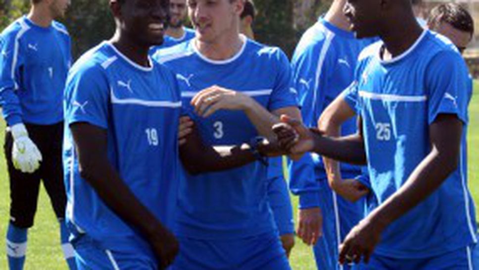 Двама на облекчен режим, фен успокоява Карвальо на "Герена"