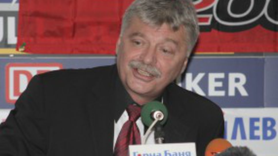 Чакат Данчев в Италия, Бербо пак сред вариантите за Юве