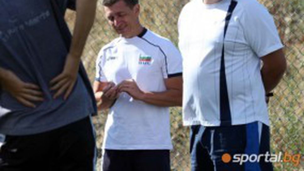 Мартин Стоев: Георги Братоев не трябва да ходи в посредствен отбор в чужбина (ВИДЕО)