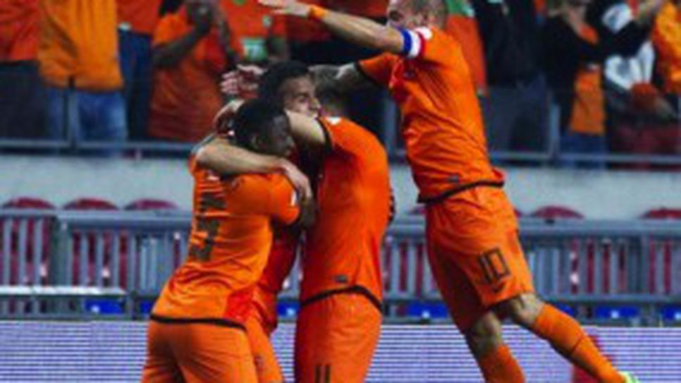 Холандия поне с две промени срещу Унгария