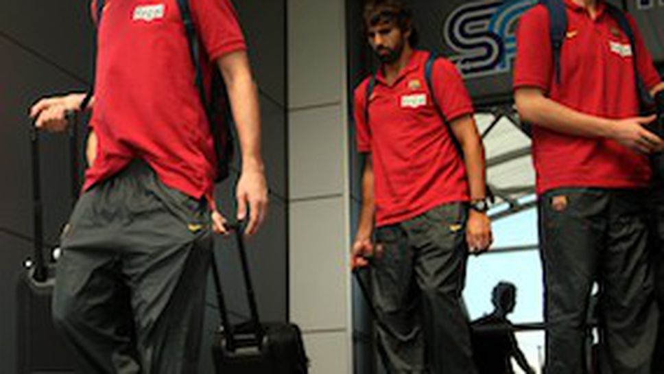 Барселона пристигна в София в пълен състав (ГАЛЕРИЯ+ВИДЕО)