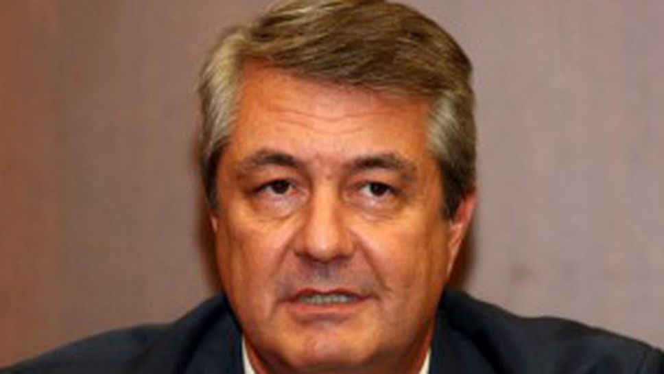 Това е Васил Симов