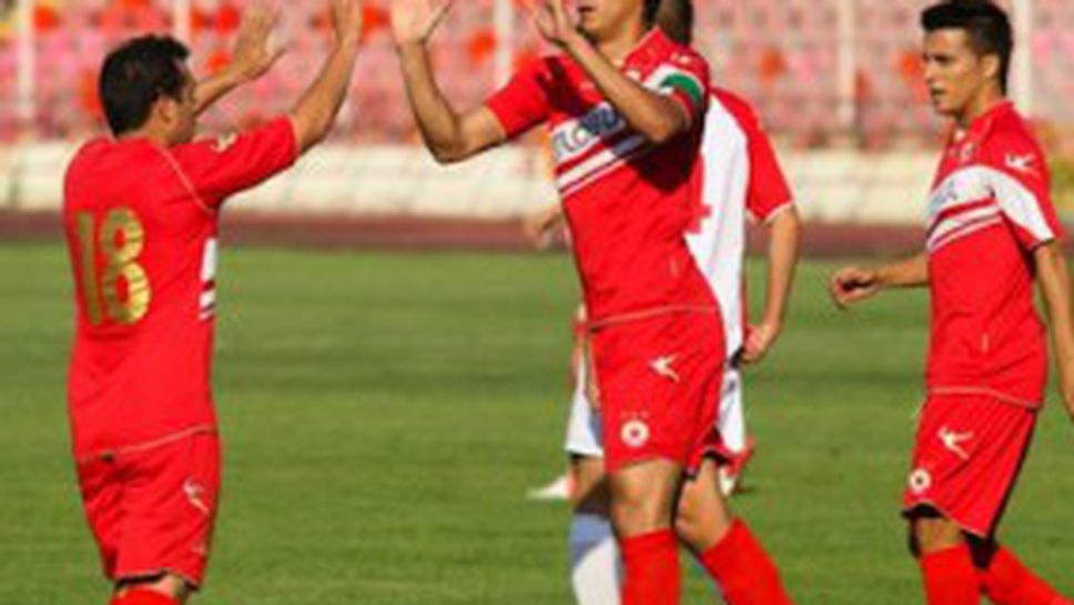 Звездата на ЦСКА си тръгва