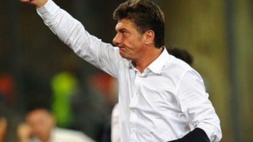 Мадзари хвали манталитета на Наполи