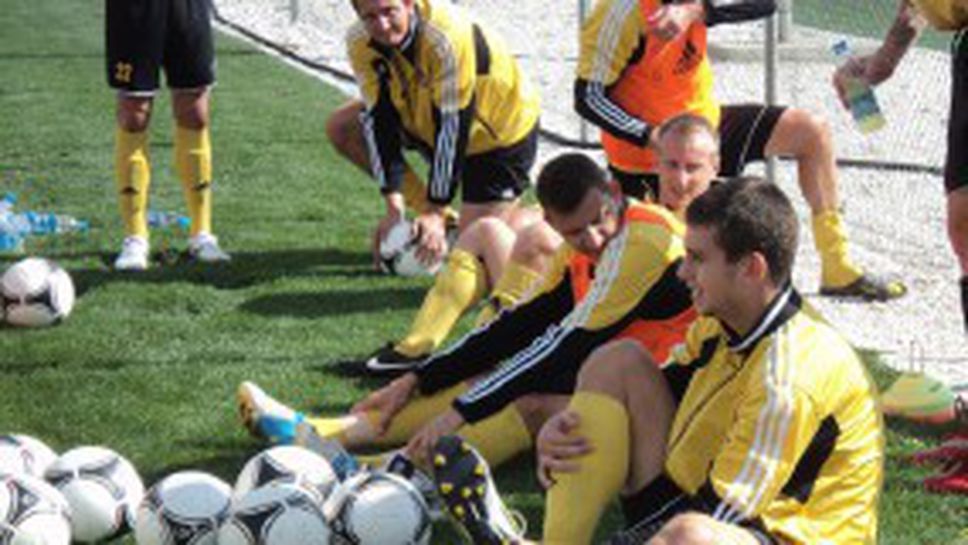 Ботев започна подготовка за мача с Локо (Сф)