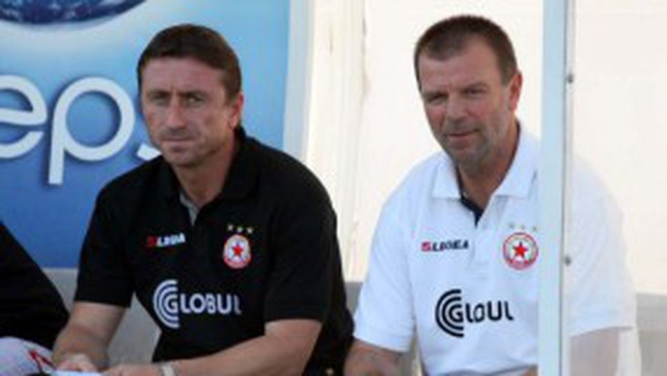 Стойчо: Финтирах Вуцов и избягах от Левски през тоалетна в Перник