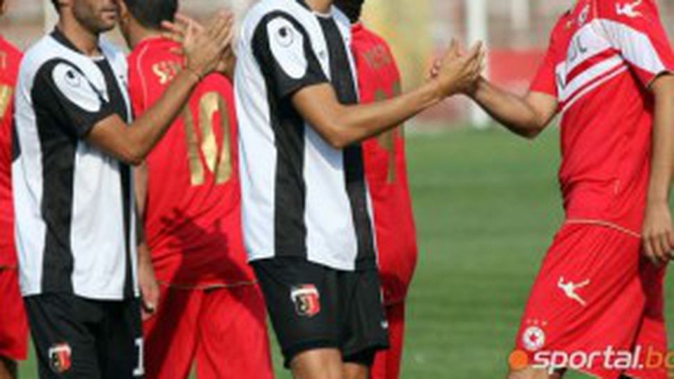 Курдов носи победа на Локомотив (Пловдив)