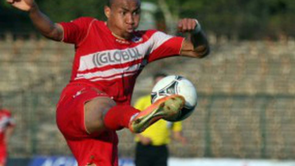 ЦСКА загря за Левски с бой над сърби - тогоанец блести с армейската фланелка (ВИДЕО)