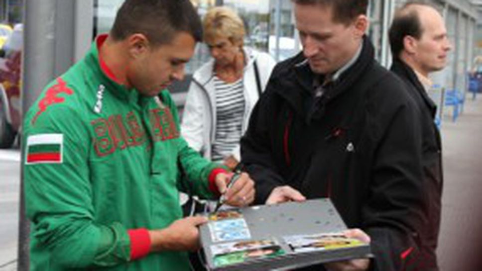 Сериозен интерес към националите в Прага (видео + снимки)