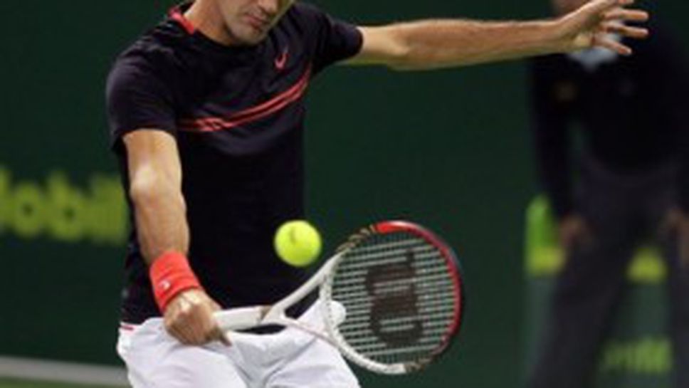 Федерер се отказа на 1/2-финала в Доха заради контузия в гърба