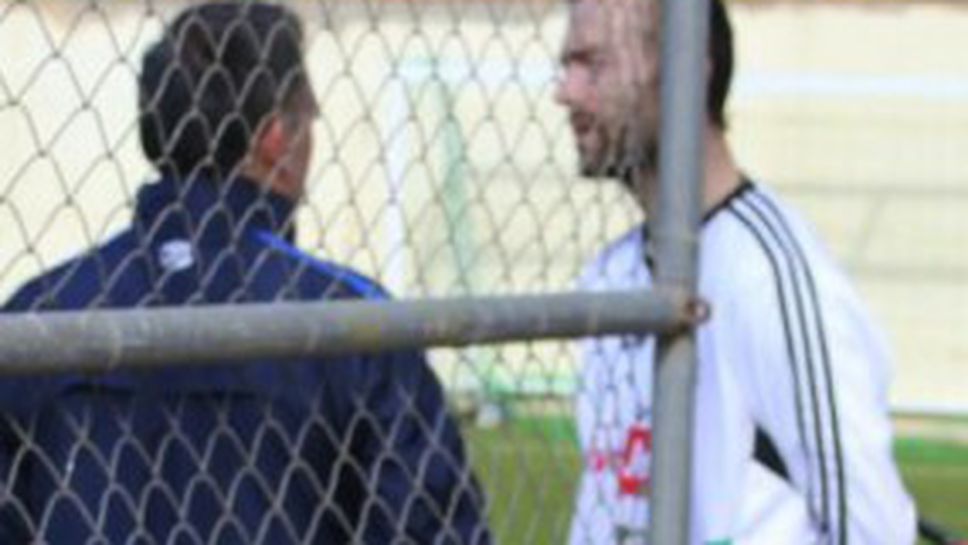 Сръбска звезда предлага играчи на Левски