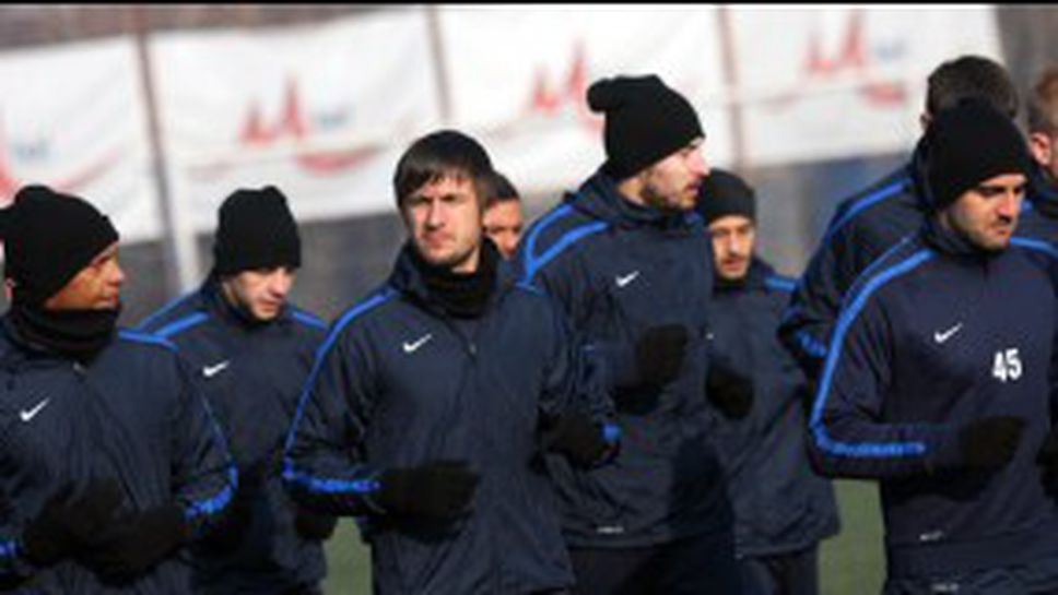 Спане до късно за левскарите в неделя