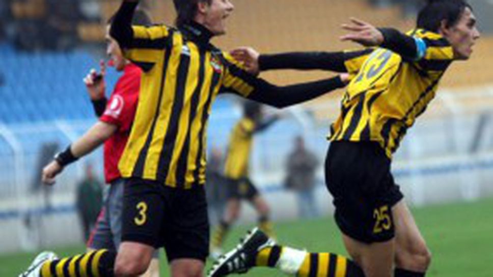 Започна лагерът на Ботев (Пд) в Сандански