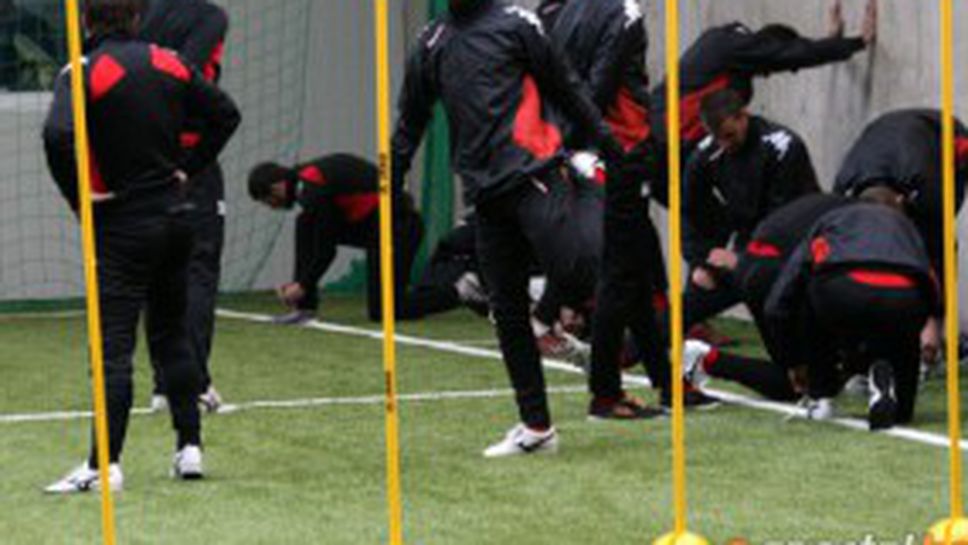 ЦСКА лети в неделя сутринта за Турция