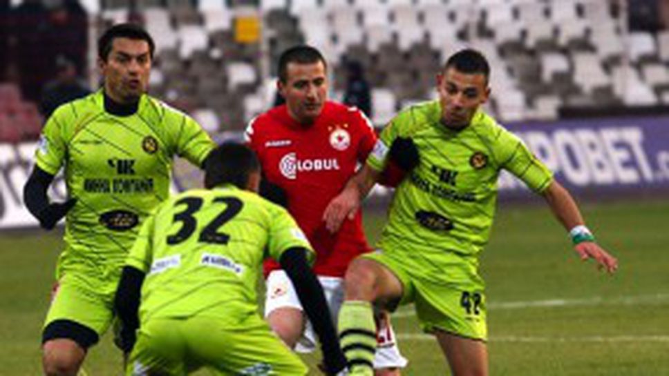 Миньор (Пк) бяга на топло в Турция по-рано