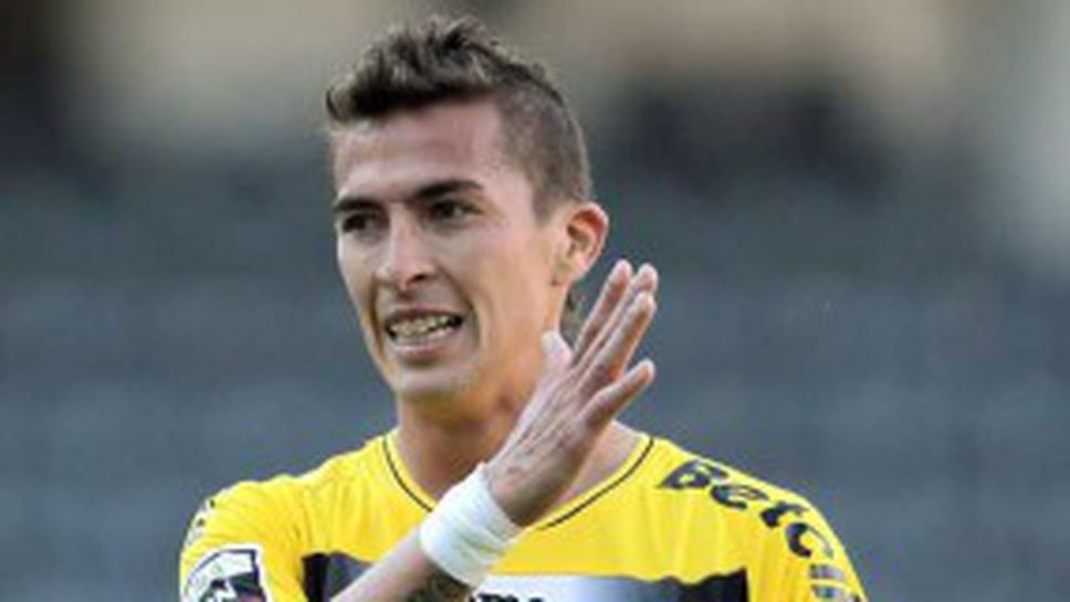 Вижте за какъв невъзпитан футболист преговаря Левски (ВИДЕО)