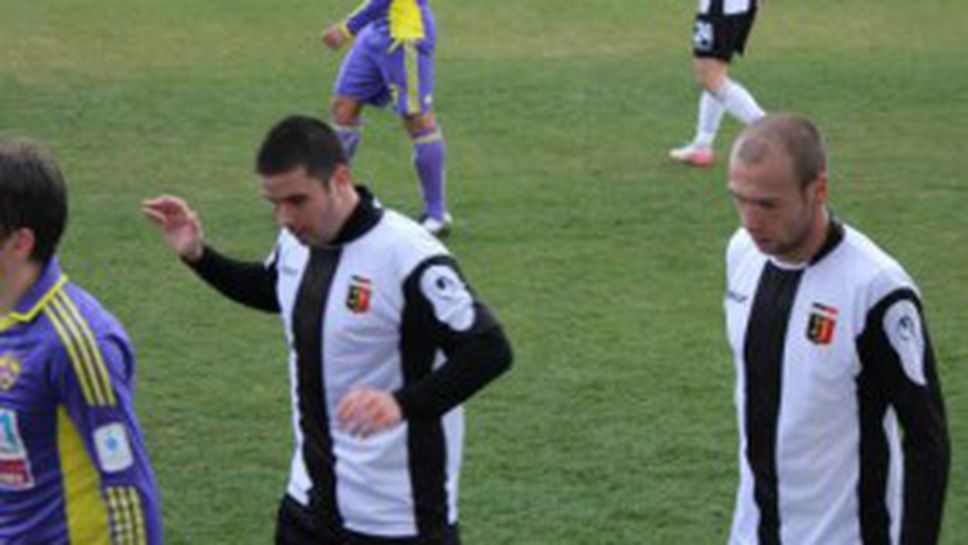 Фамозни голове носят успех на Локо Пд срещу бивш участник в ШЛ - Стоичков гледа (видео)