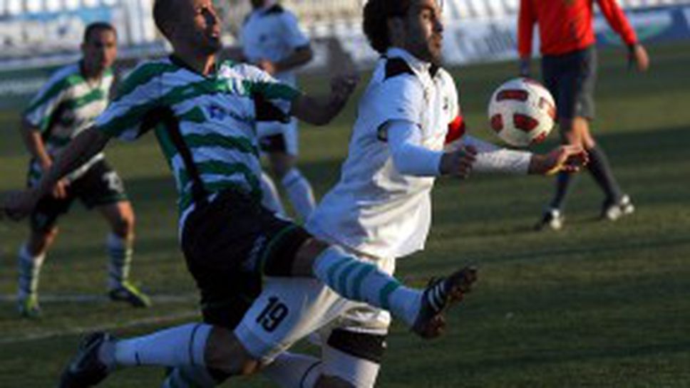 Две дузпи вгорчиха дебютния мач на Черно море в Турция