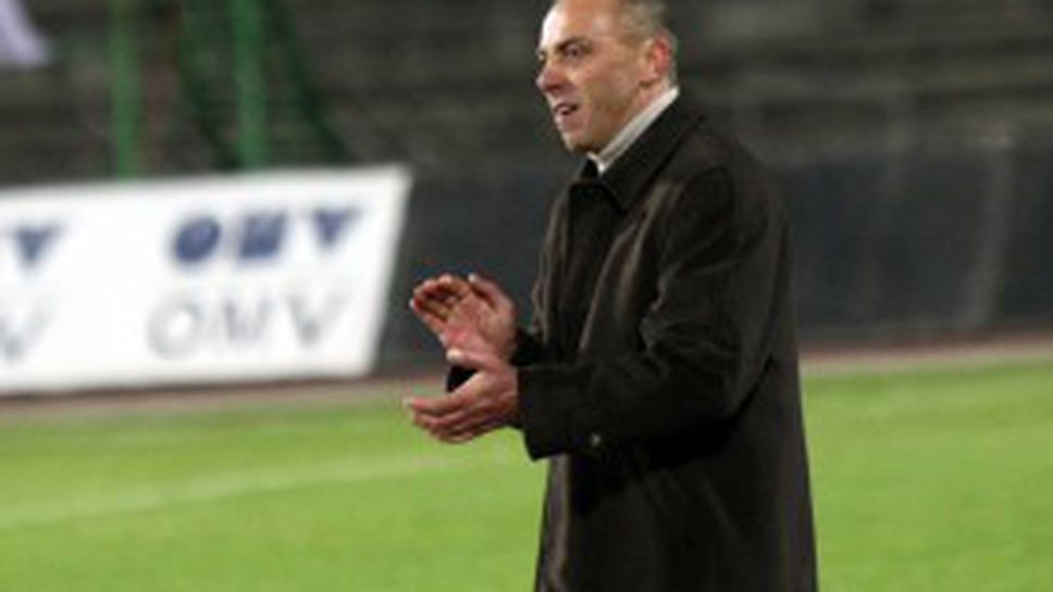 Илиан Илиев: Всички искаме добър отбор (интервю)