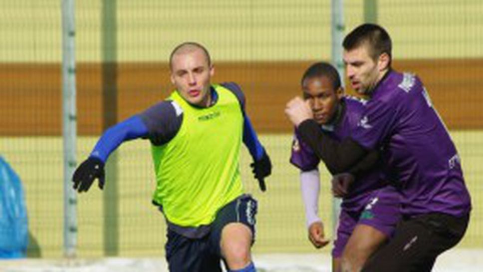 Черноморец и Етър си вкараха пет гола (снимки)