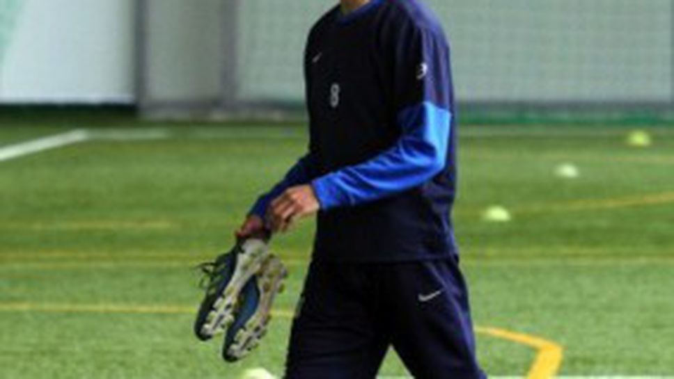 Тони Калво даде дума на Левски