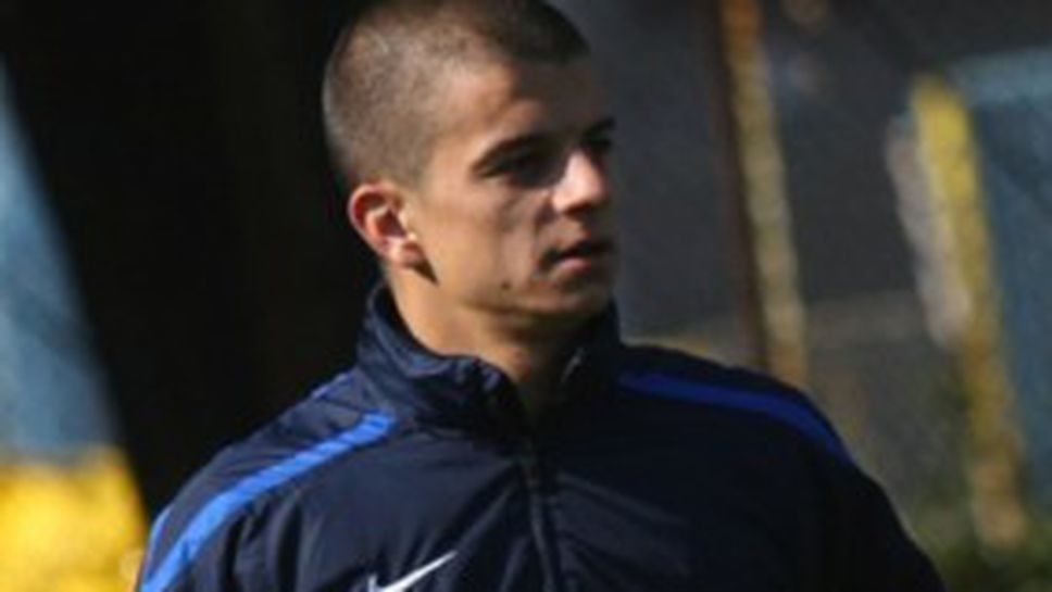 Двама подновиха тренировки с Левски