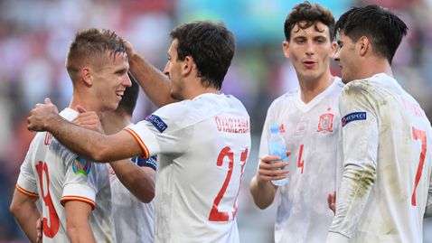 Испания мина през ада, но отстрани Хърватия в луд мач с осем гола