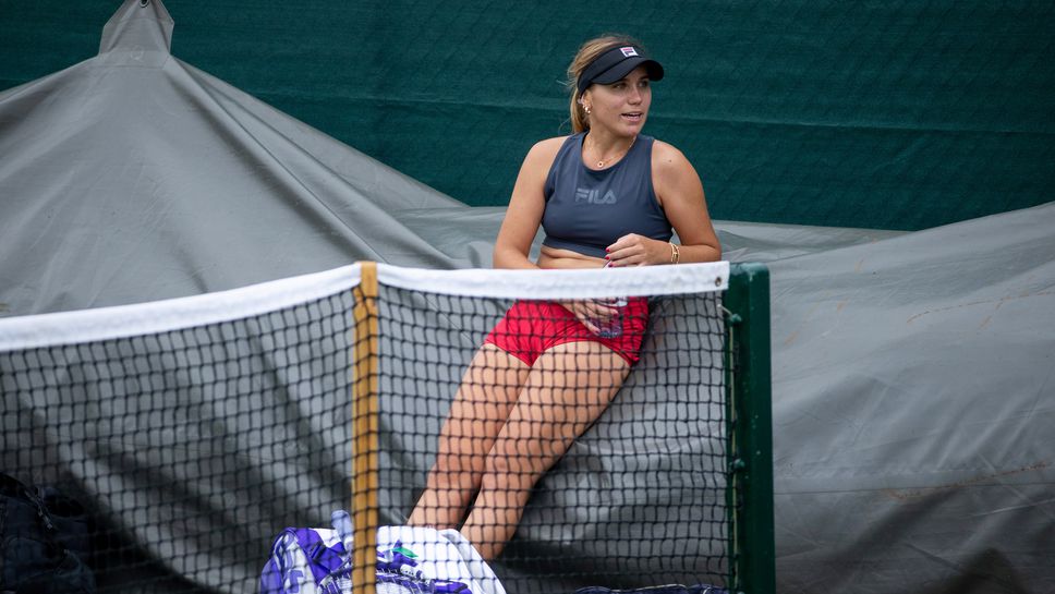 Ига Швьонтек и София Кенин продължават напред на "Уимбълдън"