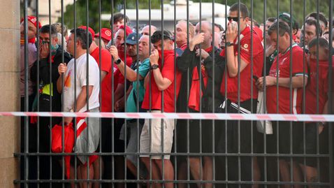  Двама последователи на Ливърпул, оживели след 