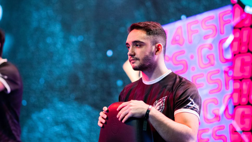 Християн "REDSTAR" Пиронков и ex-MAD Lions ще срещнат Fnatic на големия финал на REPUBLEAGUE