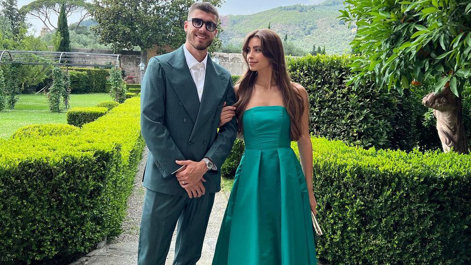 Национали вдигнаха сватби в Италия