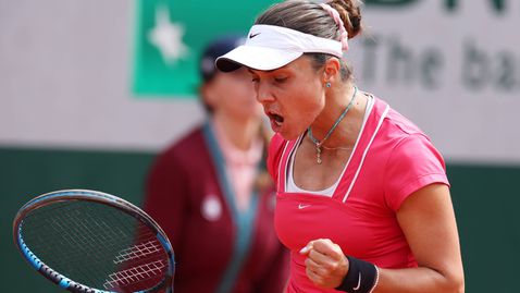 Томова повали французойка и вече е в основната схема в Синсинати