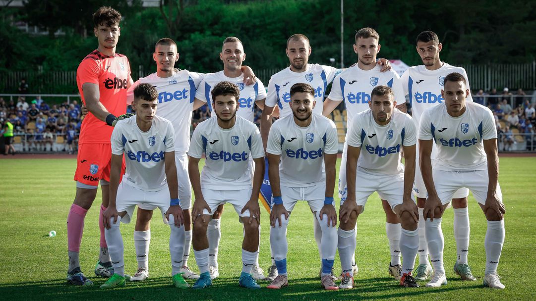 Спартак (Плевен) се подсили с още двама футболисти