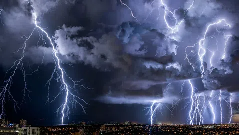 Мачът между Бенфика и Челси е под въпрос