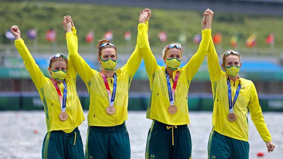 Австралия грабна златните медали при четворките без рулеви за жени 🥇