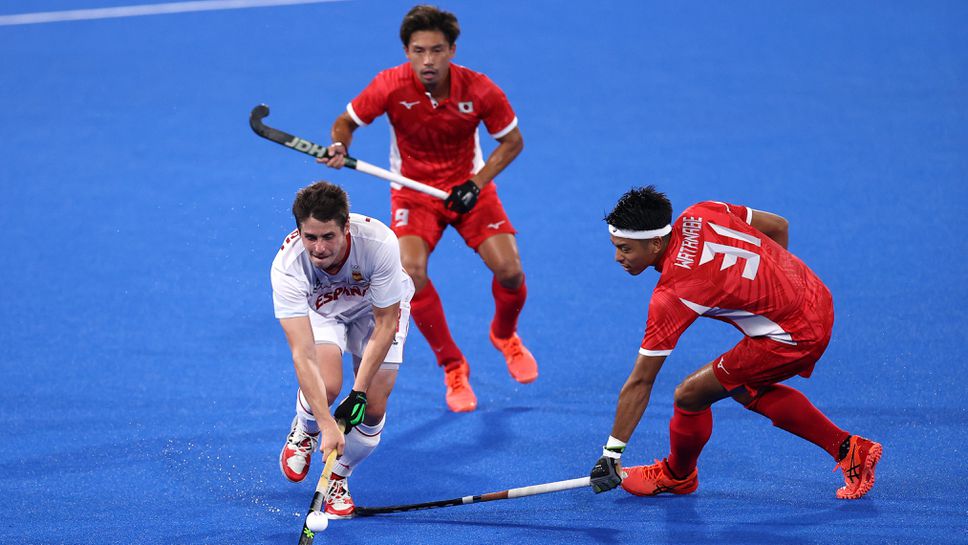 Австралия продължава без грешка при мъжете, Испания би Япония