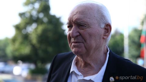  Хайнц ще вкара най-малко 15 гола за ЦСКА, предвижда Жеката 