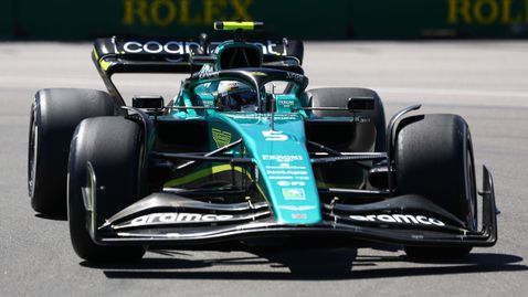  В Астън Мартин са желали Фетел да остане най-малко още една година 