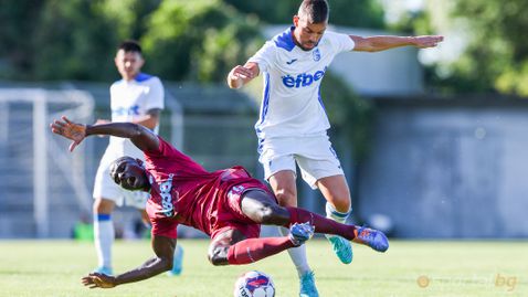 Черноморец (Бургас) се подсили със 190-сантиметров сенегалски таран