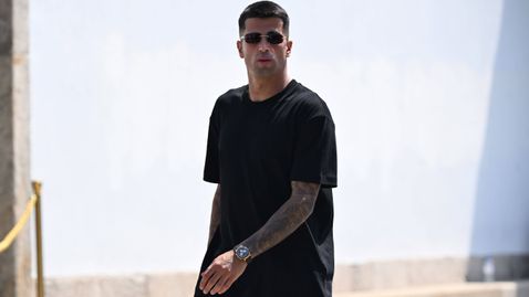 Кансело се е замесил в инцидент в дискотека