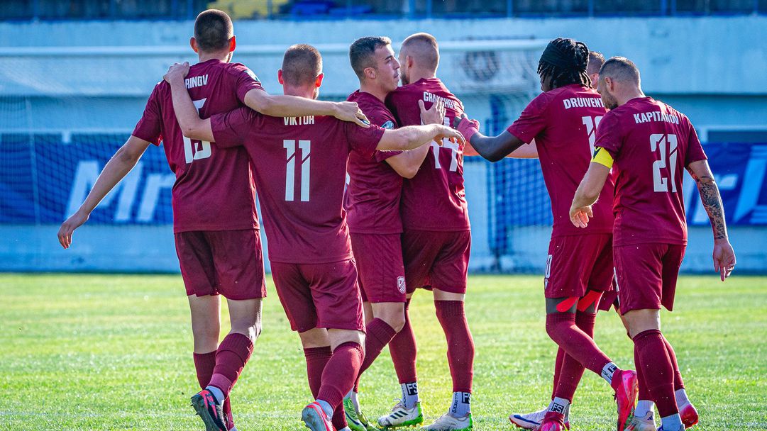 Фратрия се похвали с ново попълнение