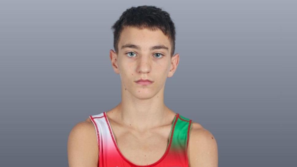 Данимир Йорданов ще спори за  бронза на Световното за кадети