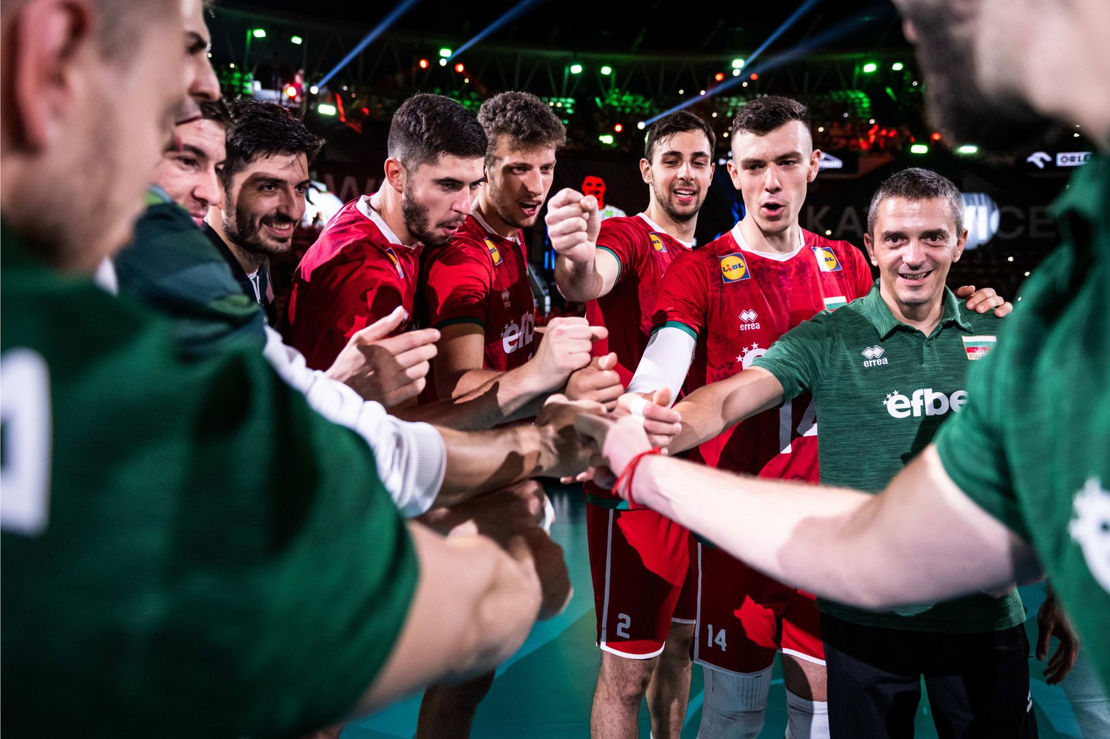  България - САЩ </div>

</article>
<style>
.youtube{
  width:100%;height:500px;
}
@media only screen and (max-width: 600px) {
.youtube {
    height:250px;
  }
}
</style>
<div style=